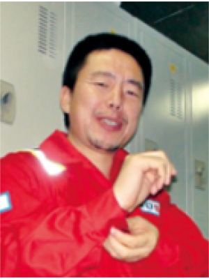 付少英