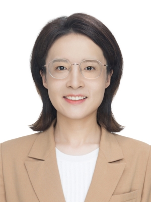 范双双